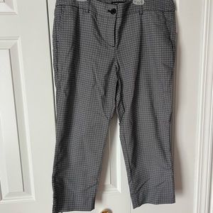 Cropped dress pants